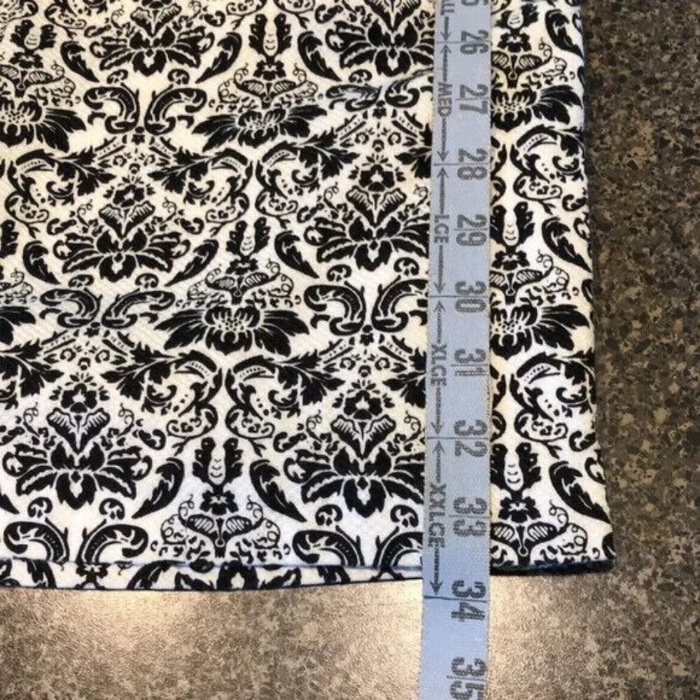 Ann Taylor Loft A-line Dress V back Black & White Sleeveless Size 2 - Picture 9 of 9